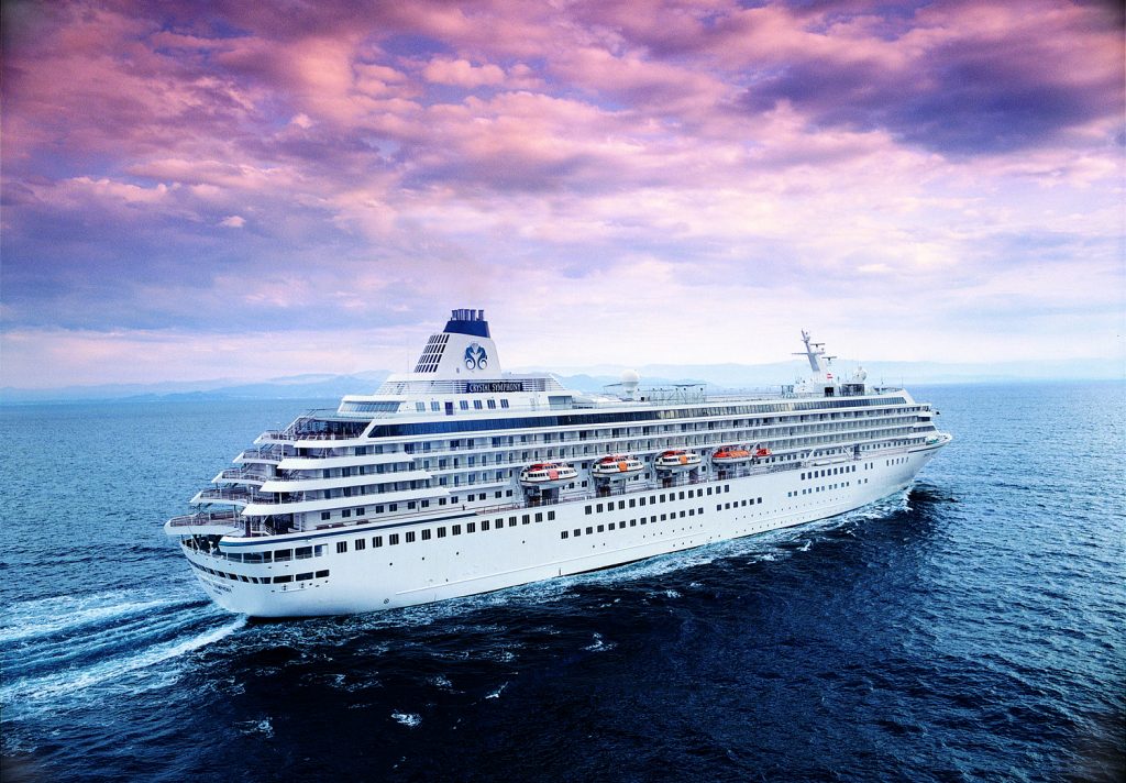Image CRYSTAL Cruises cruise liner at sea.
