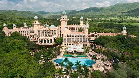 Palace Of The Lost City Golf Resort GolfAhoy Safrica Sun Tours travel advisors create bespoke five-star Southern Africa golf, winery, and safari tours.